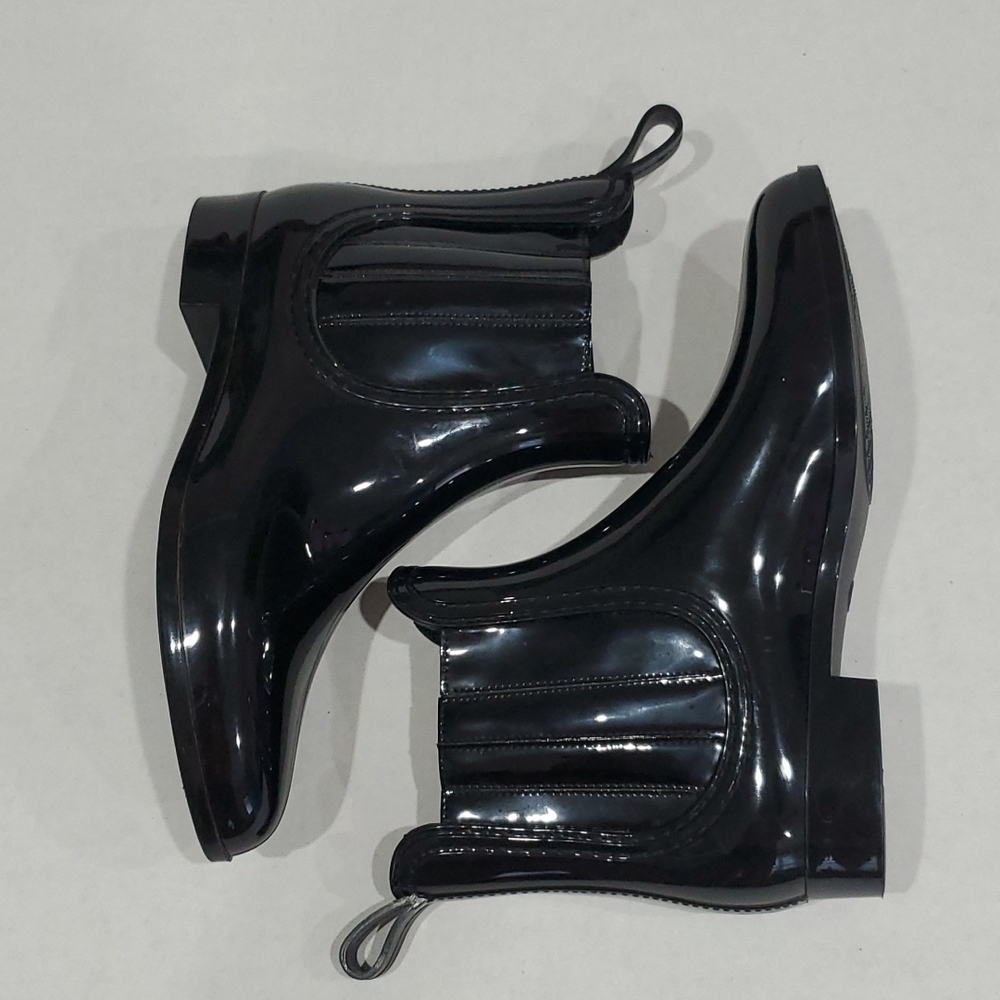 JOIE SHINY RAIN BOOT SIZE 9 LIKE NEW